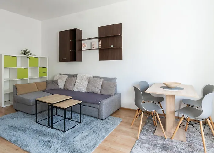 Roomsy Swietojanska *